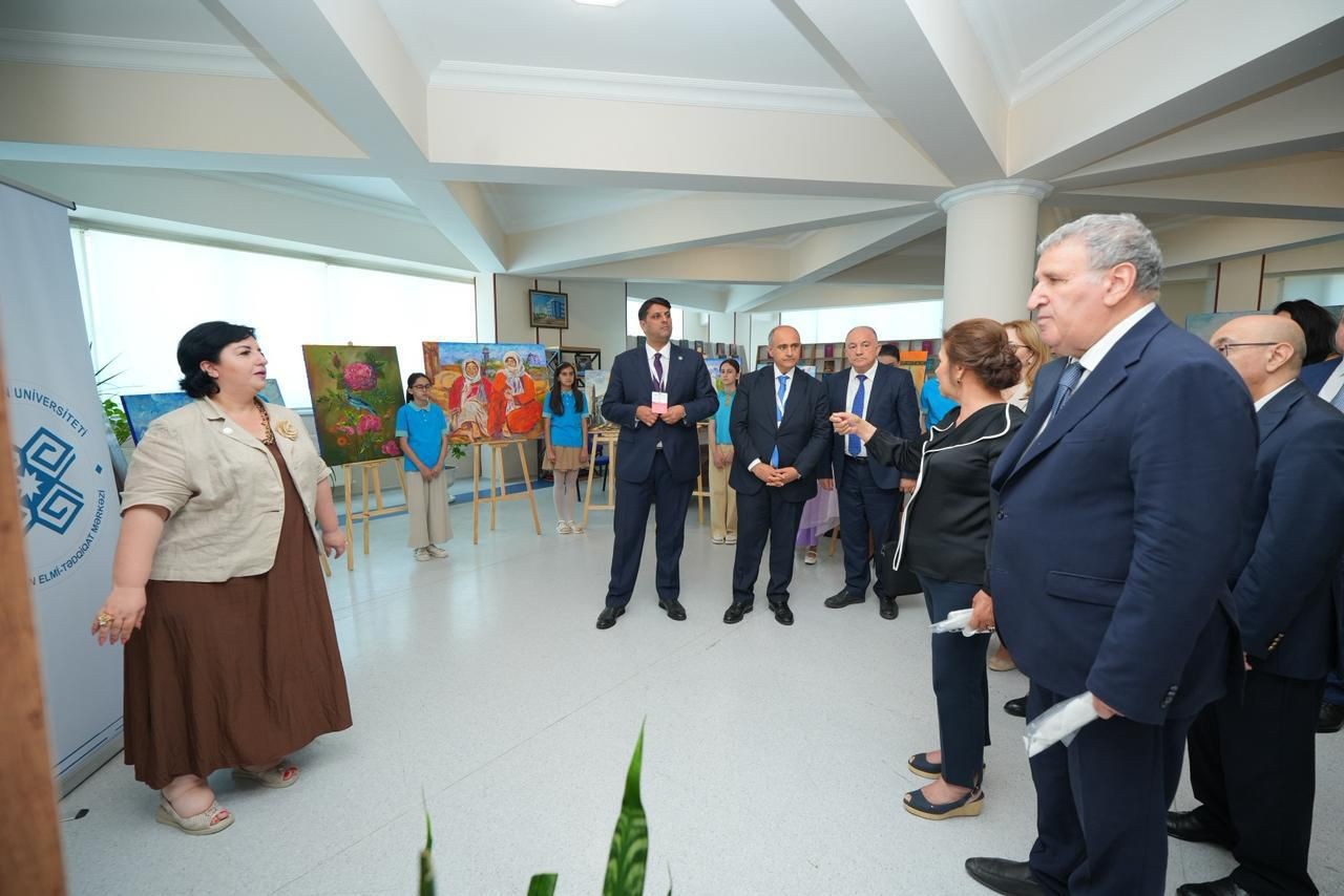 BSU nəşrlərinin NDU-da sərgisi keçirildi - FOTOLAR